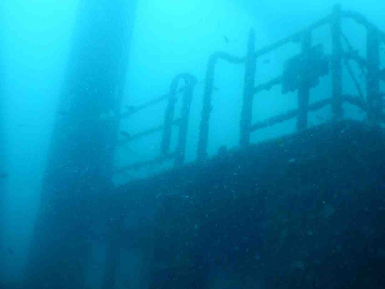 Wreck diving Six